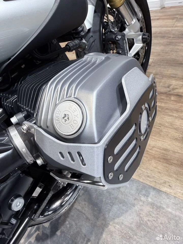 Купить BMW R9T (Street Scrambler) — подробнее на сайте. Hello Davidson, Москва. Только хорошие мотоциклы…