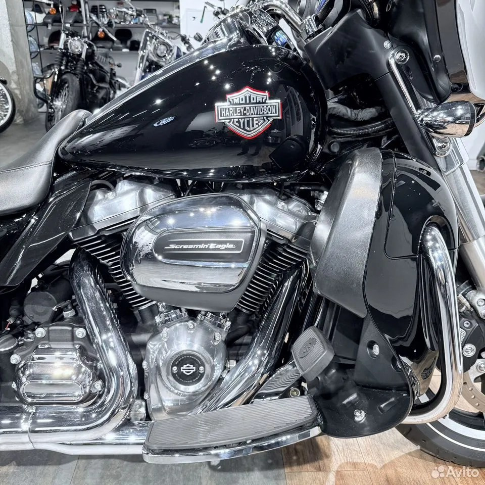 2019 Street Glide Sресiаl 107 АBS Vivid Вlack. Hello Davidson, Москва. Только хорошие мотоциклы…