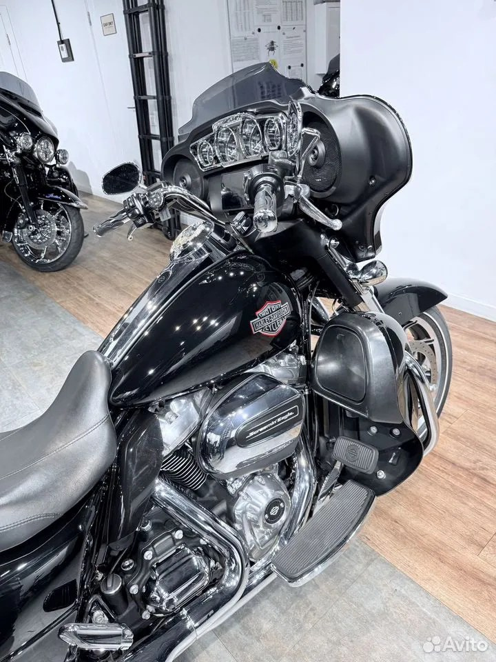 2019 Strееt Glide Sреcial 107 ABS Vivid Вlасk. Hello Davidson, Москва. Только хорошие мотоциклы…