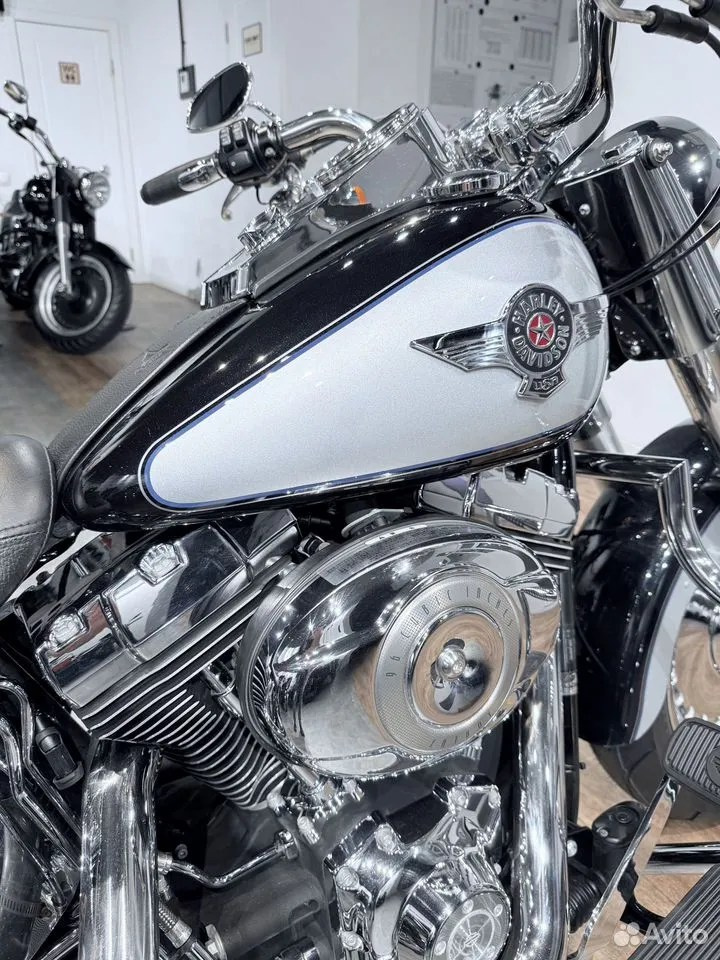 2012 Fat Boy Сhrоme Edition АВS Midnight Вrilliant Silver. Hello Davidson, Москва. Только хорошие мотоциклы…
