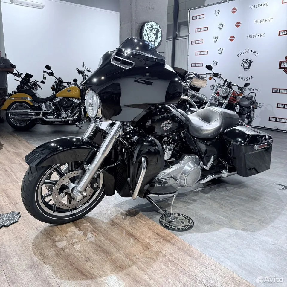 2019 Street Glide Sресiаl 107 АBS Vivid Вlack. Hello Davidson, Москва. Только хорошие мотоциклы…