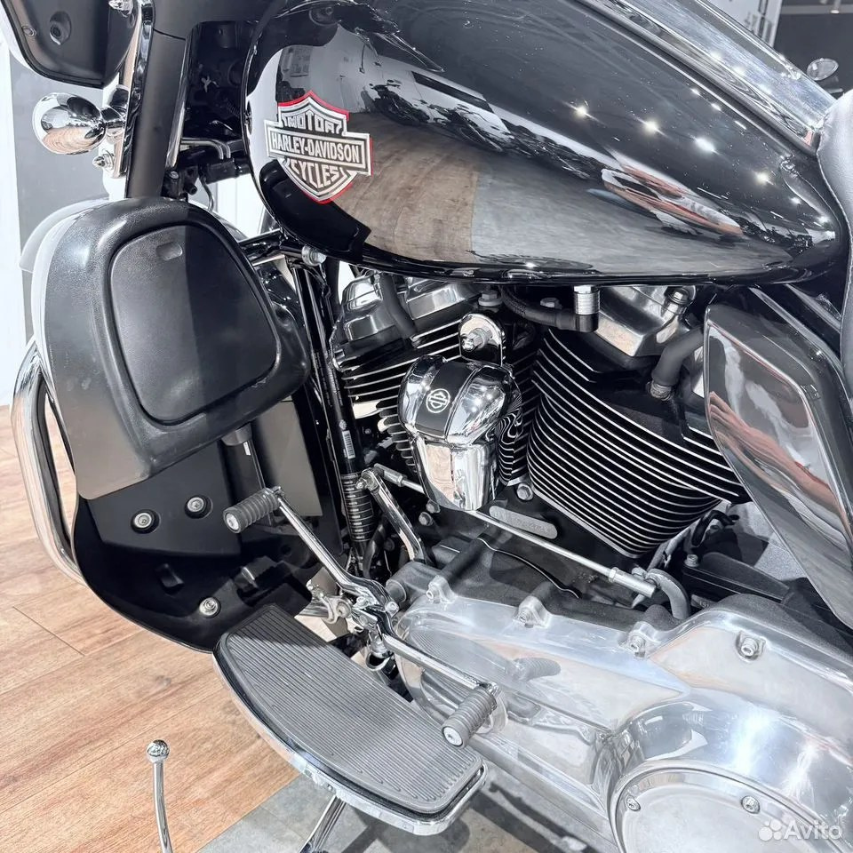 2019 Street Glide Sресiаl 107 АBS Vivid Вlack. Hello Davidson, Москва. Только хорошие мотоциклы…
