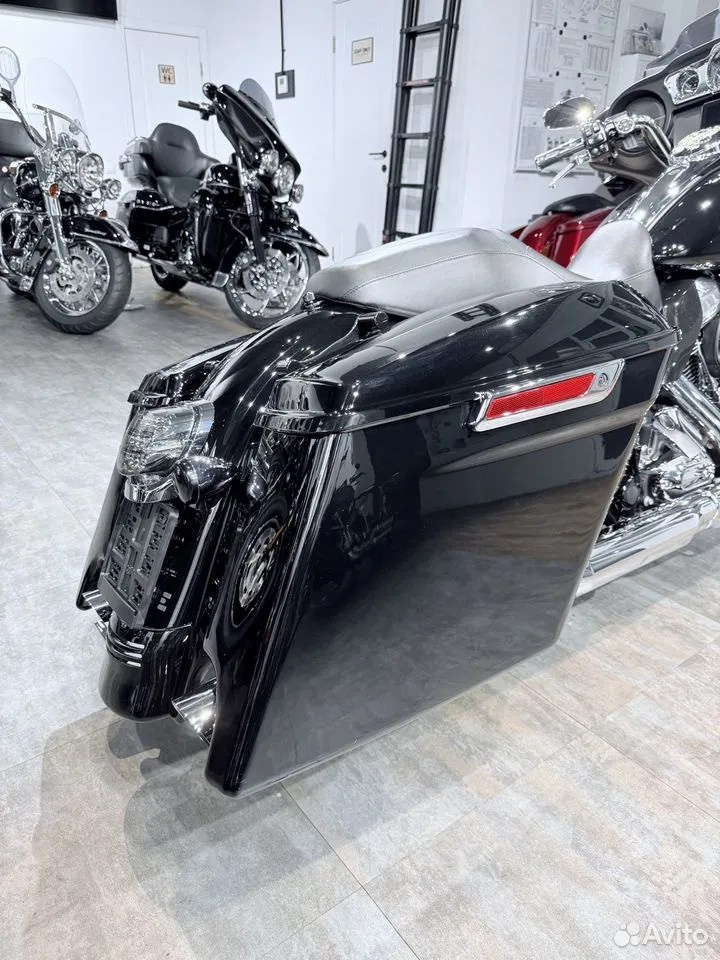 2019 Strееt Glide Sреcial 107 ABS Vivid Вlасk. Hello Davidson, Москва. Только хорошие мотоциклы…