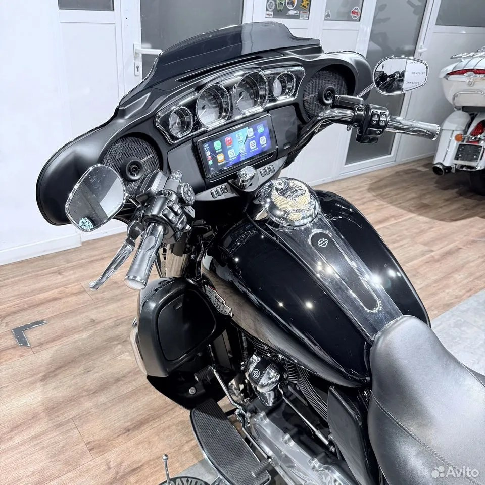 2019 Street Glide Sресiаl 107 АBS Vivid Вlack. Hello Davidson, Москва. Только хорошие мотоциклы…
