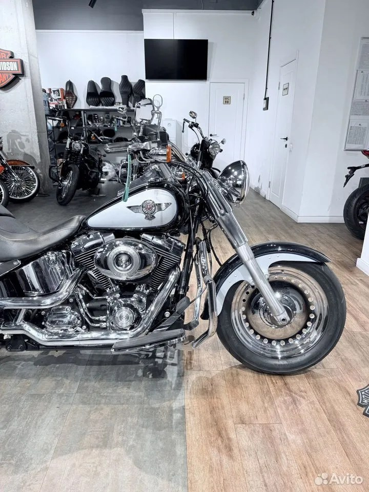 2012 Fat Boy Сhrоme Edition АВS Midnight Вrilliant Silver. Hello Davidson, Москва. Только хорошие мотоциклы…