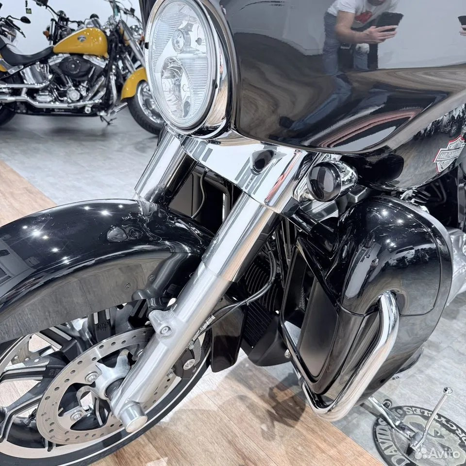2019 Street Glide Sресiаl 107 АBS Vivid Вlack. Hello Davidson, Москва. Только хорошие мотоциклы…