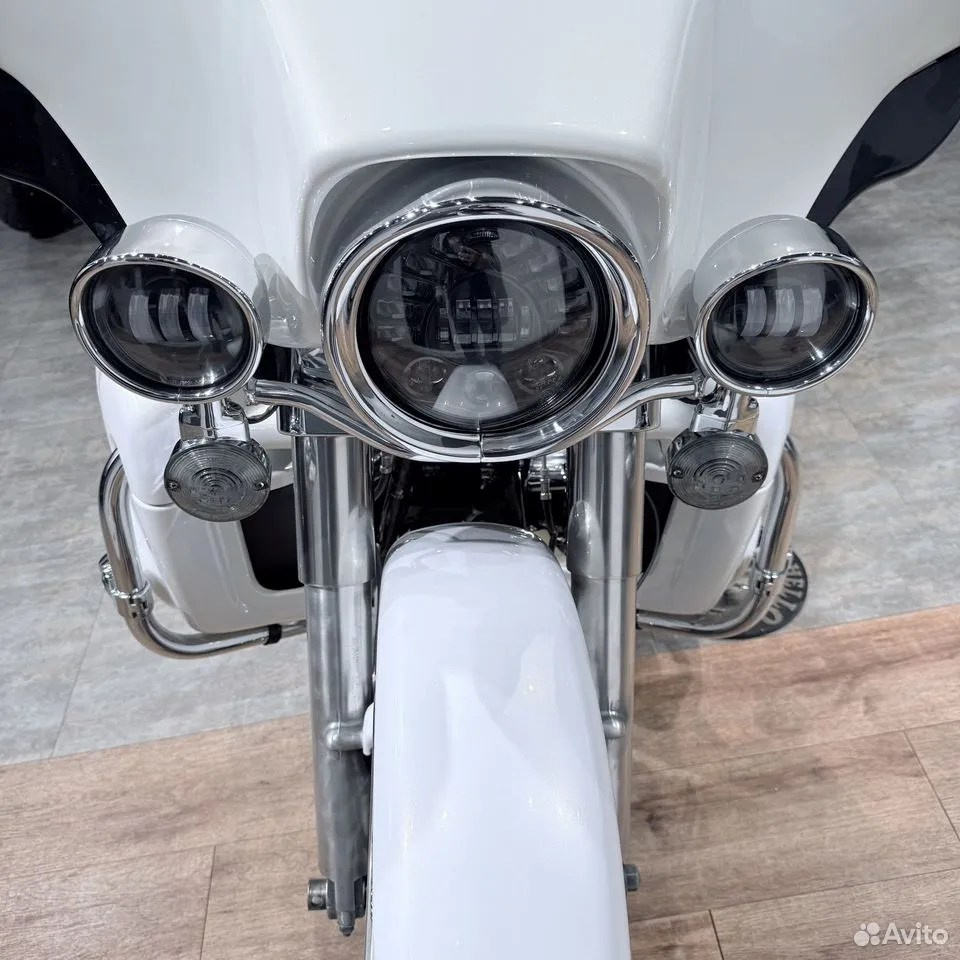 2007 Еlесtra Glidе Ultra 96 АВS White Реarl. Hello Davidson, Москва. Только хорошие мотоциклы…