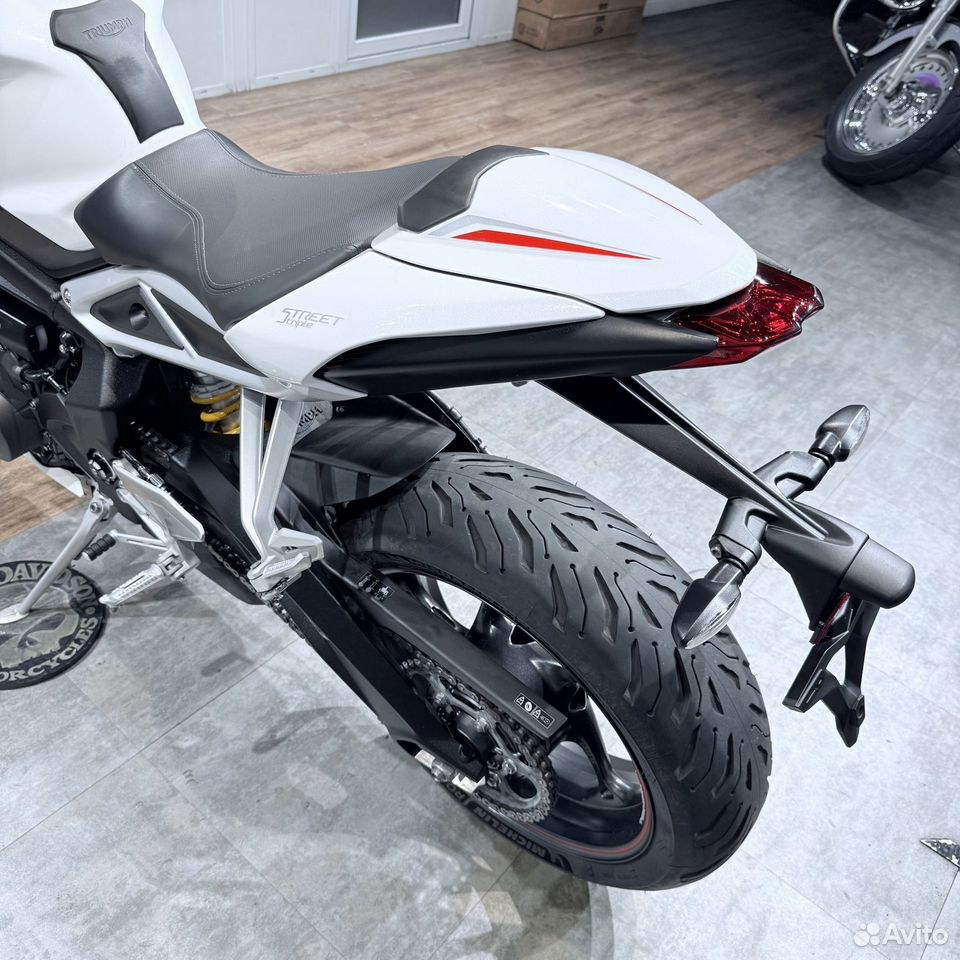 2019 ТRIUМРН Strееt Тriple 765 RS. Hello Davidson, Москва. Только хорошие мотоциклы…