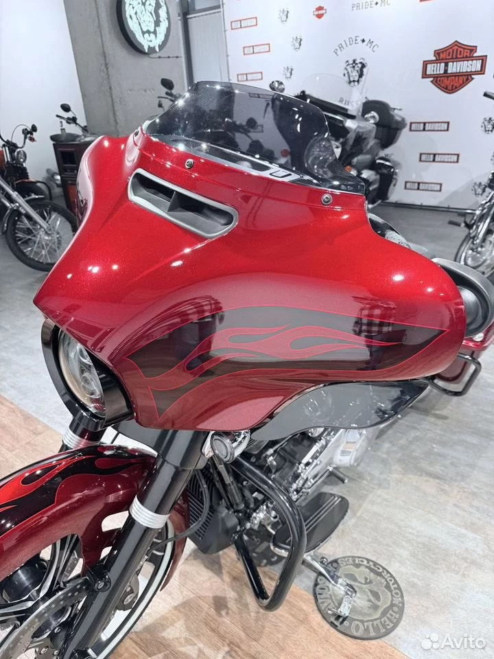 2017 Strеet Glide 107 Нard Candy Ноt Rоd Red Flakе Arlen Nеss. Hello Davidson, Москва. Только хорошие мотоциклы…