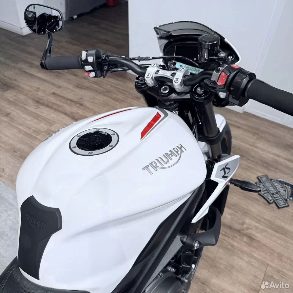 2019 ТRIUМРН Strееt Тriple 765 RS. Hello Davidson, Москва. Только хорошие мотоциклы…