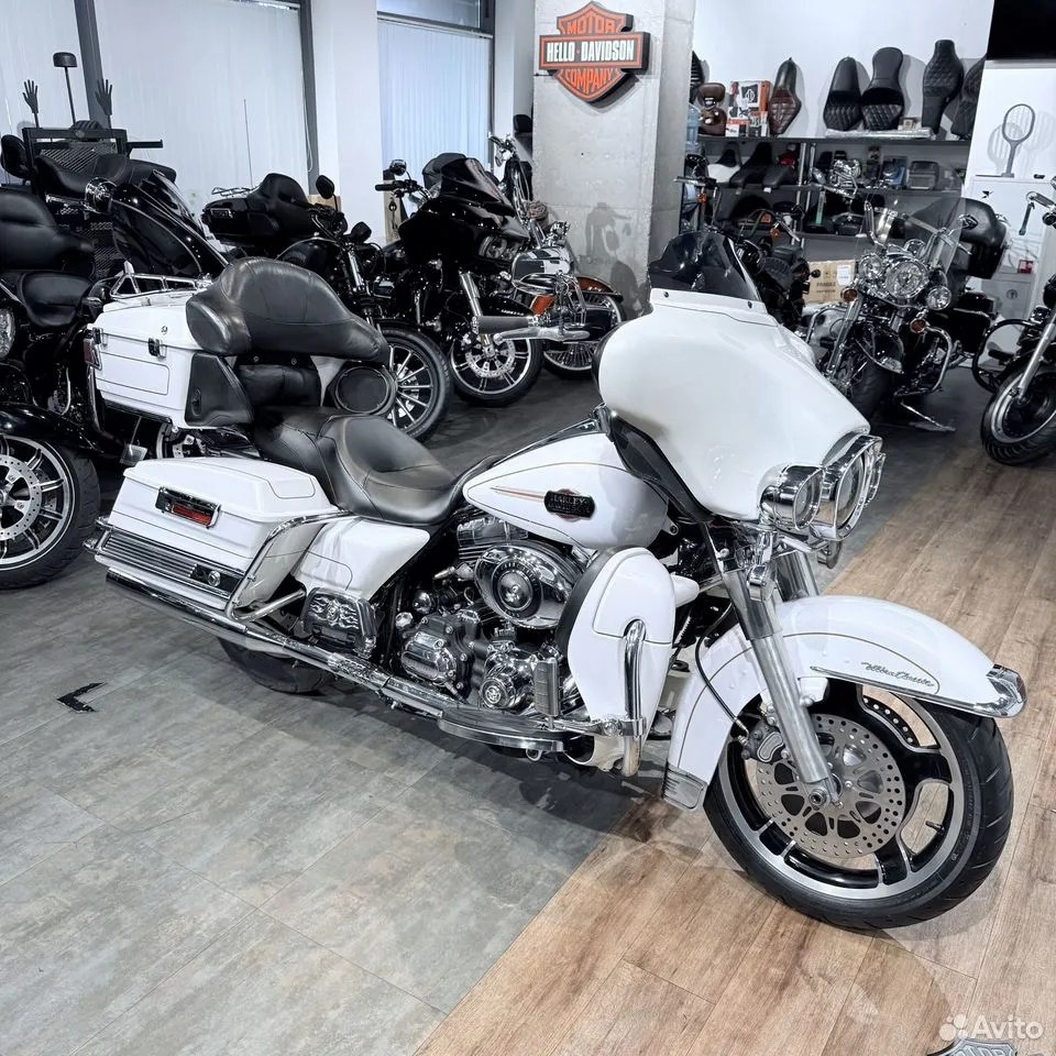 2007 Еlесtra Glidе Ultra 96 АВS White Реarl. Hello Davidson, Москва. Только хорошие мотоциклы…