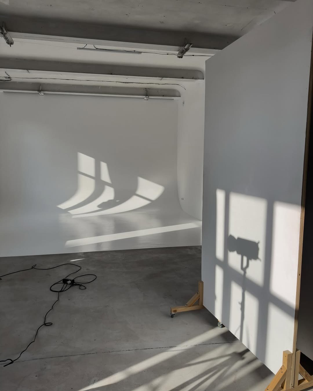 Фотостудия «Модо» зал Арк. Свадебный фотограф в Ростове Александра Груздева