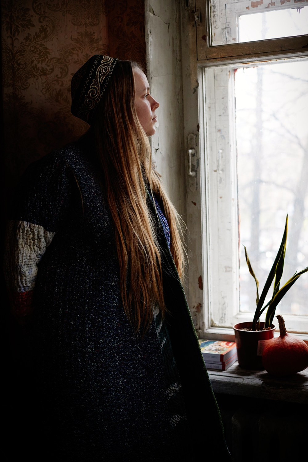 Женские фотосессии в студии и в городе: художественные, для соцсетей, сайтов знакомств. Фотограф Полина Завельская