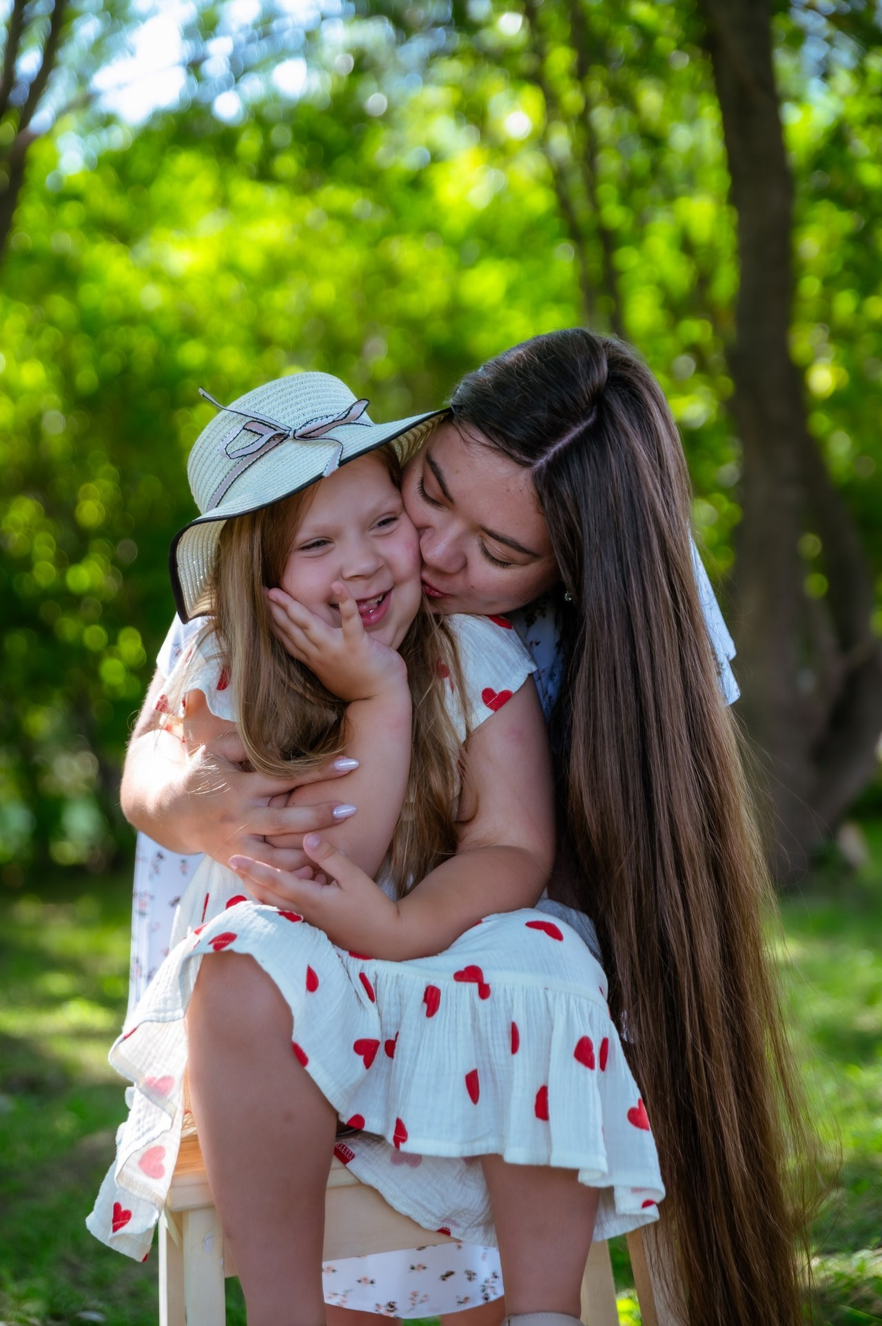 Фотосессия в парке. Я Ольга Казанцева, фотографирую снимаю ваши киноистории и печатаю фото и цифровые портреты на холсте
