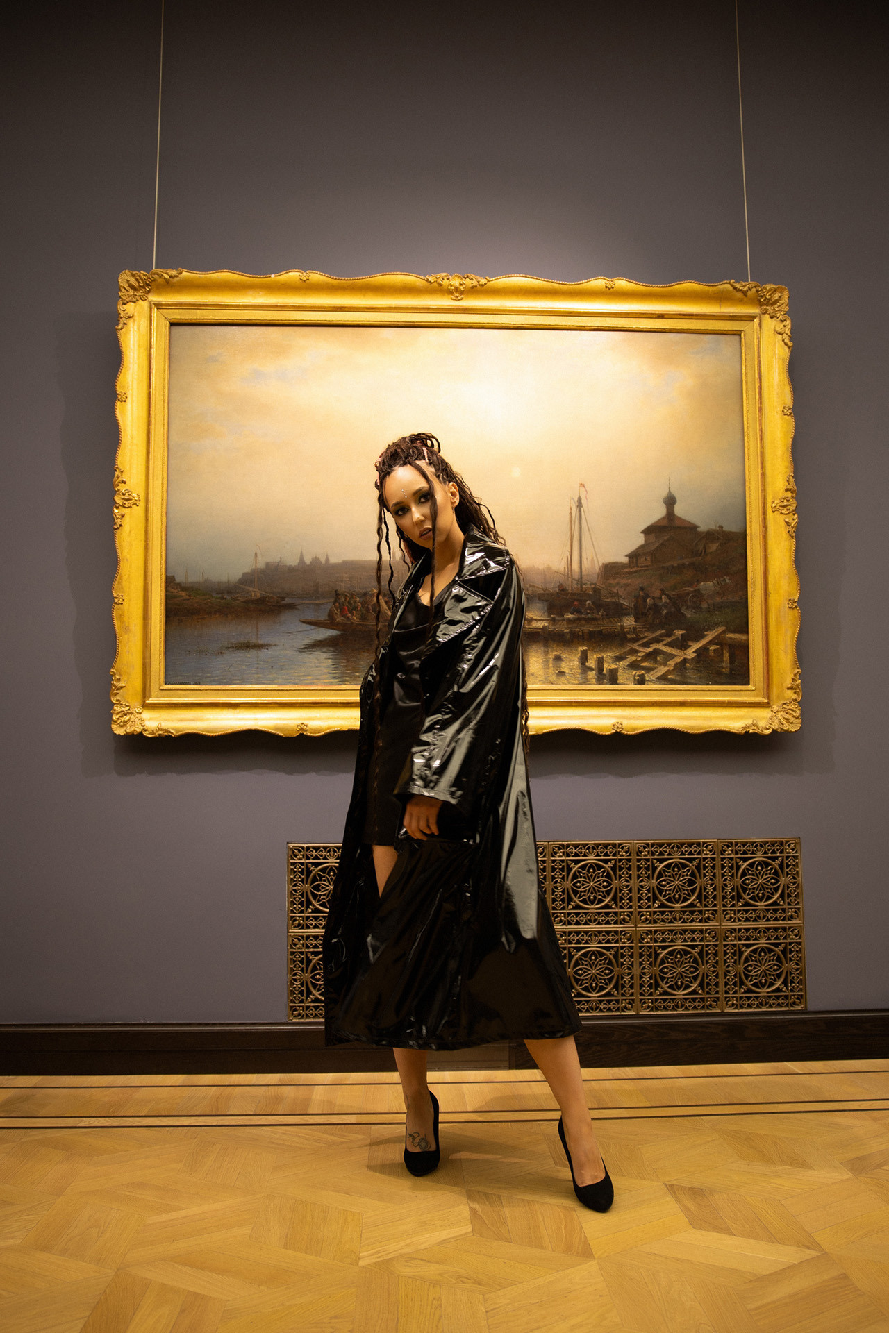 Фотосессия в музее. Сборные съемки для маркетплейсов Казань, Москва, Санкт-Петербург, Уфа