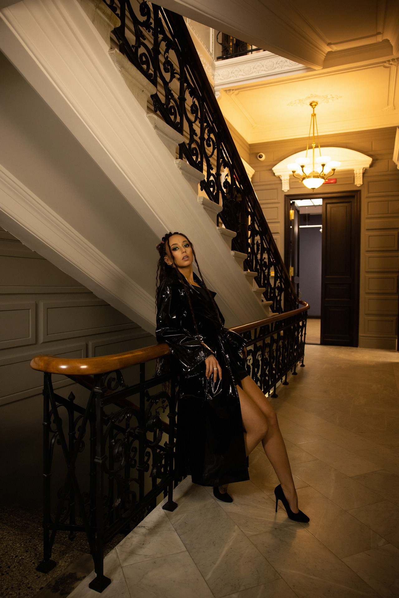 Фотосессия в музее. Сборные съемки для маркетплейсов Казань, Москва, Санкт-Петербург, Уфа