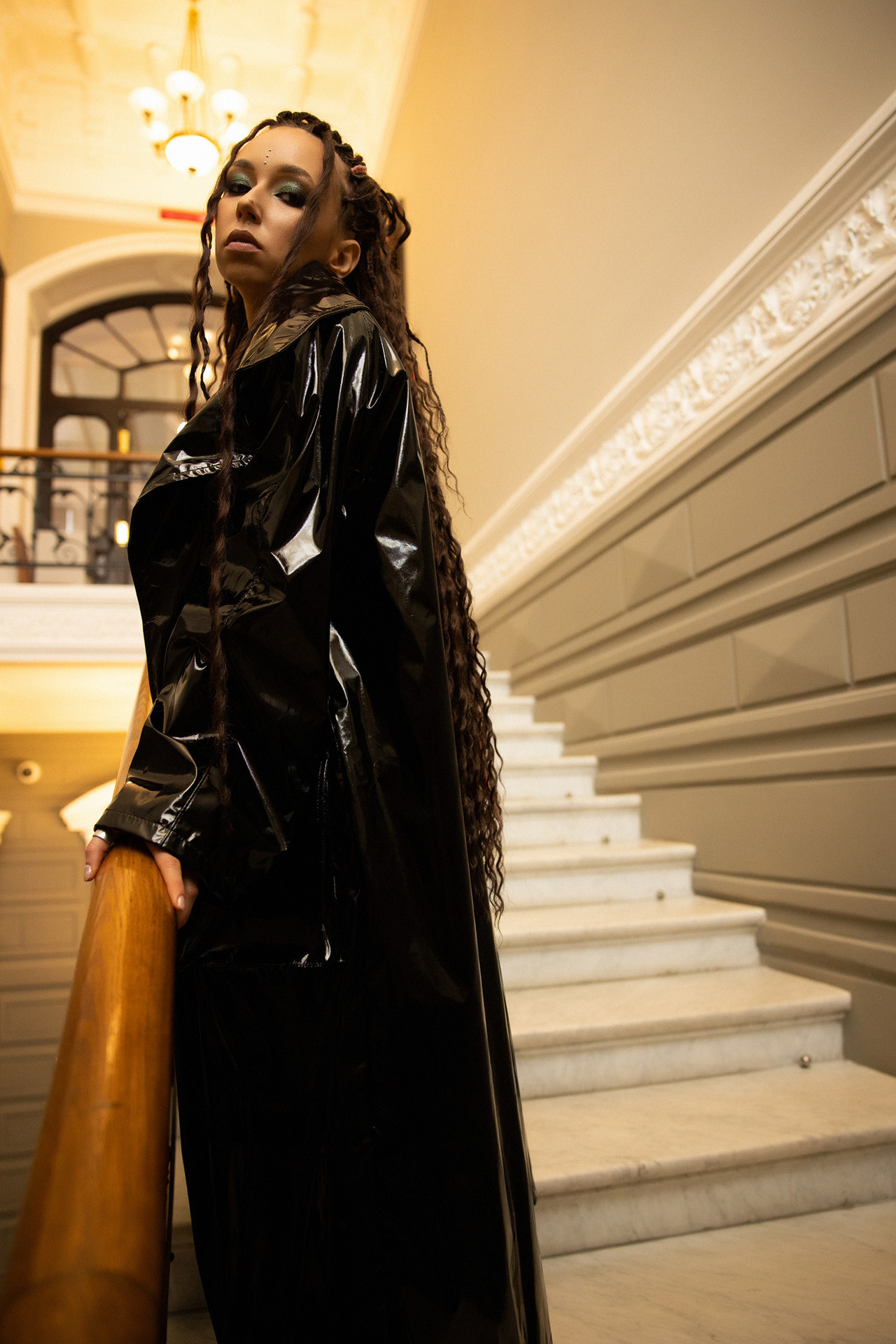 Фотосессия в музее. Сборные съемки для маркетплейсов Казань, Москва, Санкт-Петербург, Уфа