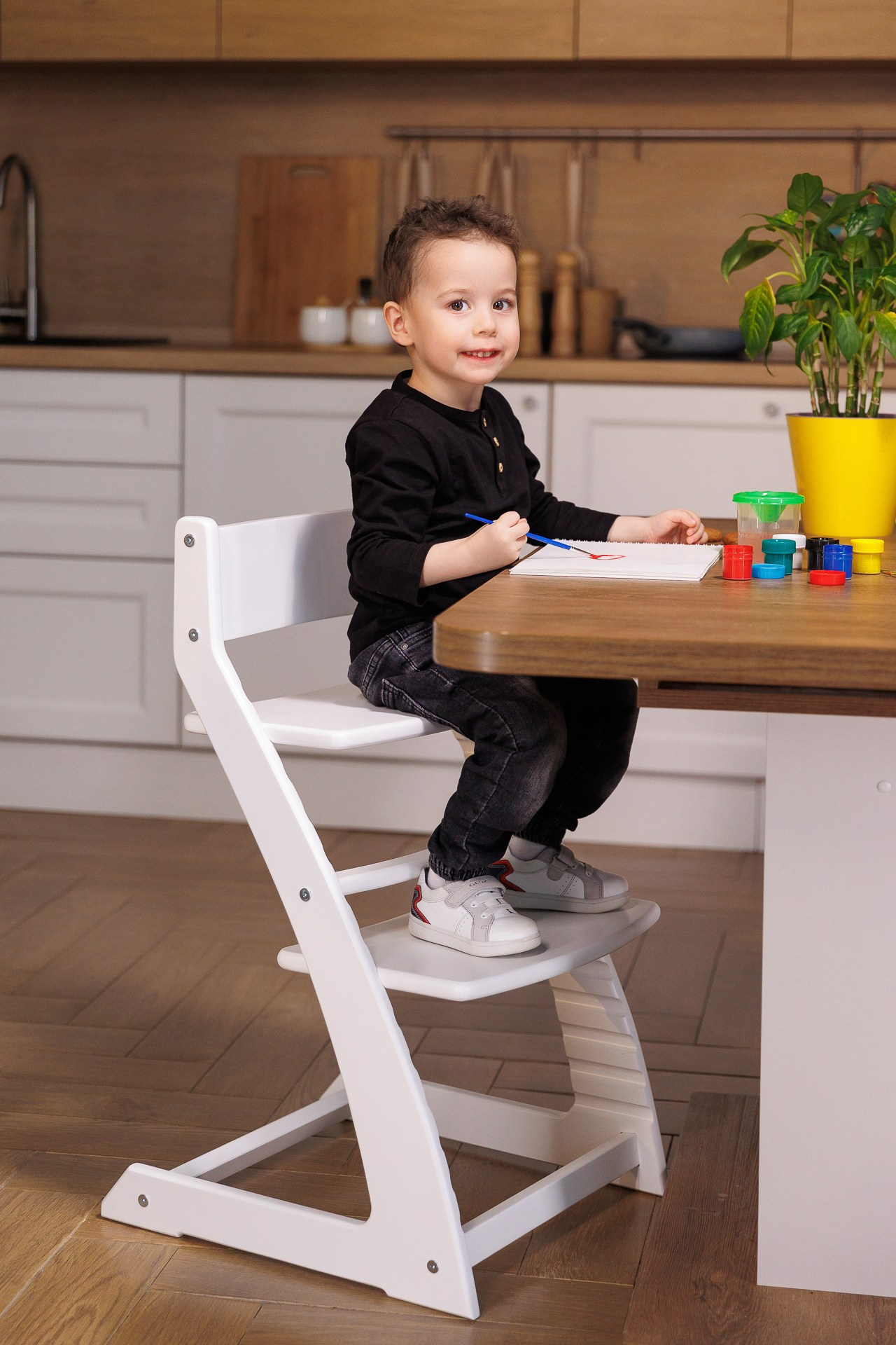 WB OZON Стулья. Фотосъёмка для бизнеса — предметное фото, репортаж с мероприятий, портреты людей, съёмка интерьера и экстерьера