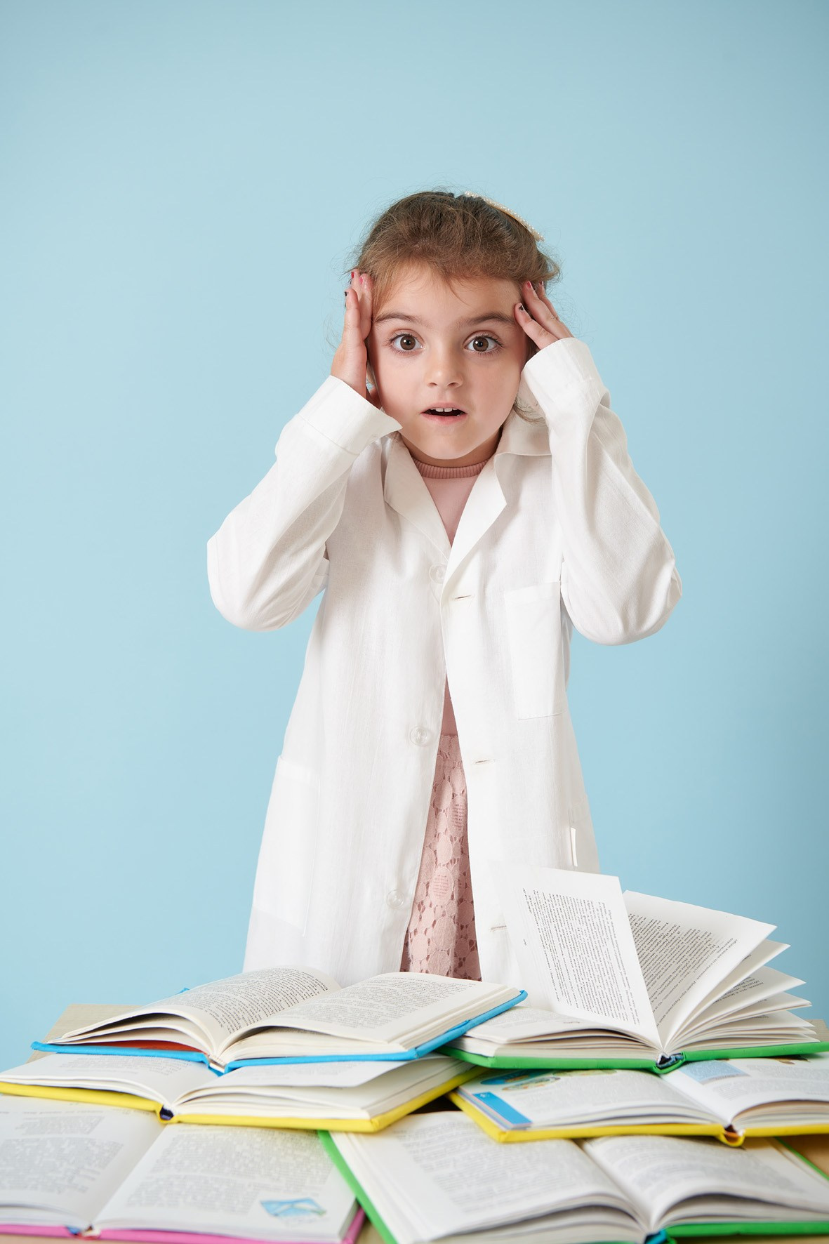 Лаборатория Чудес. Выпускные альбомы для детского сада, школы — Москва и область | Апрель Фото