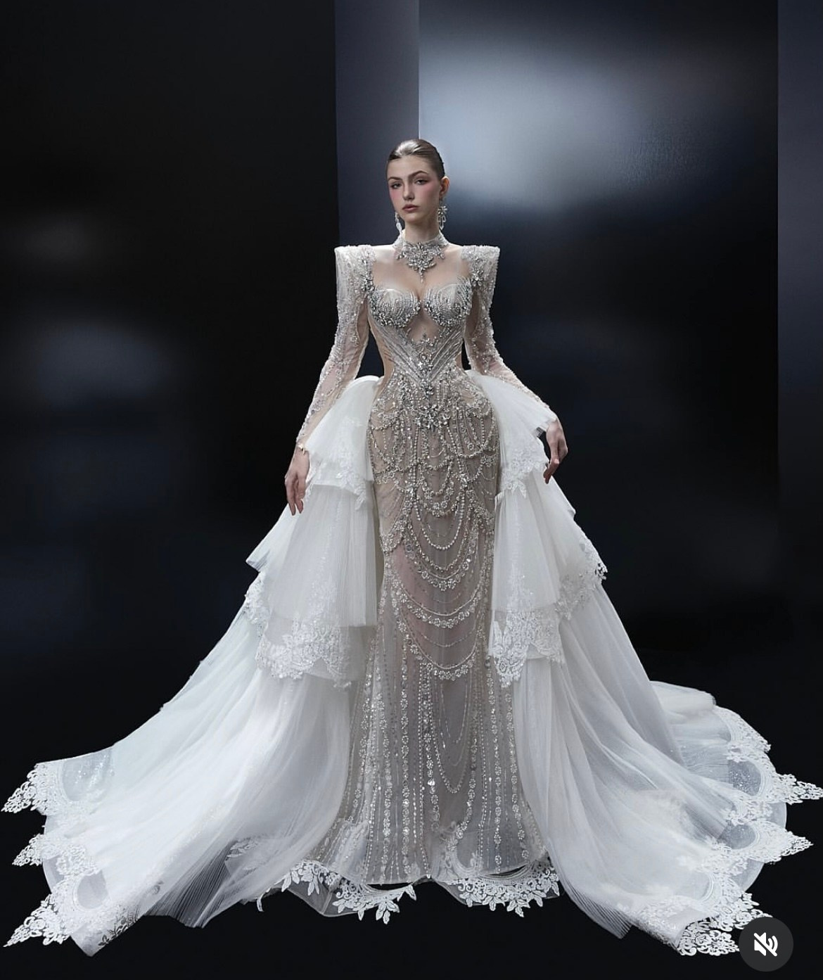 Viktoriia Mitroshina. DISTINCTIVE MODEL AGENCY. Модельное агентство специализирующиеся на зарубежном плейсменте моделей