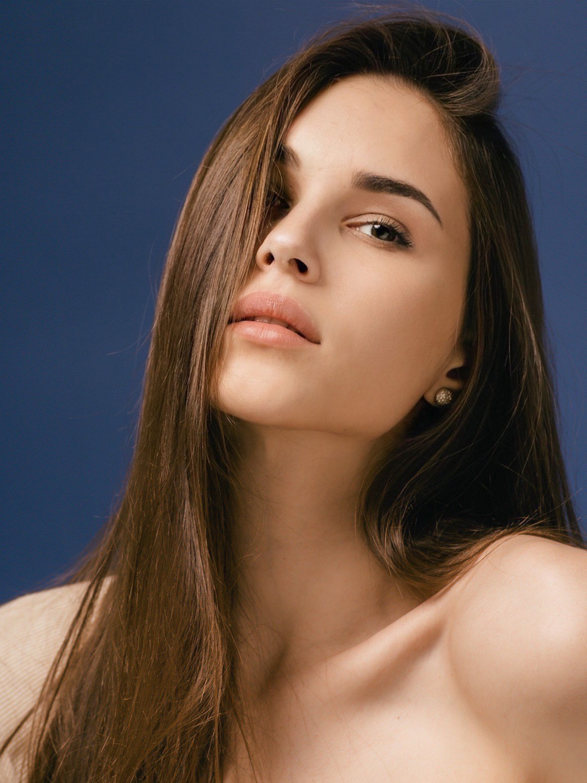 Модель для предметной съемки Карина З. Москва| Sale Easy