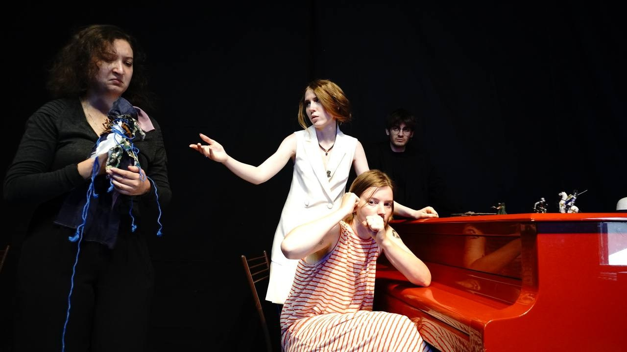 Роли. Режиссёр и актриса Тася Малькова