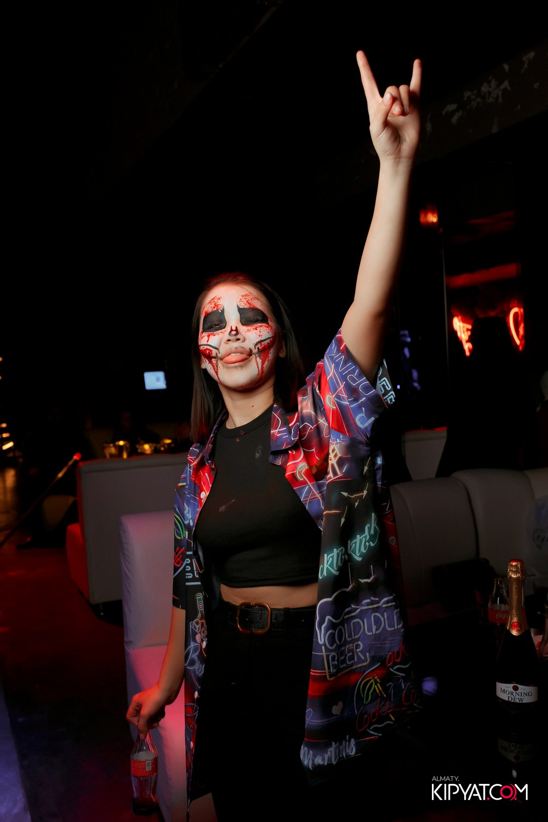 БАЛ НЕЧИСТИ В HIT RETRO. КИПЯТКОМ АЛМАТЫ!