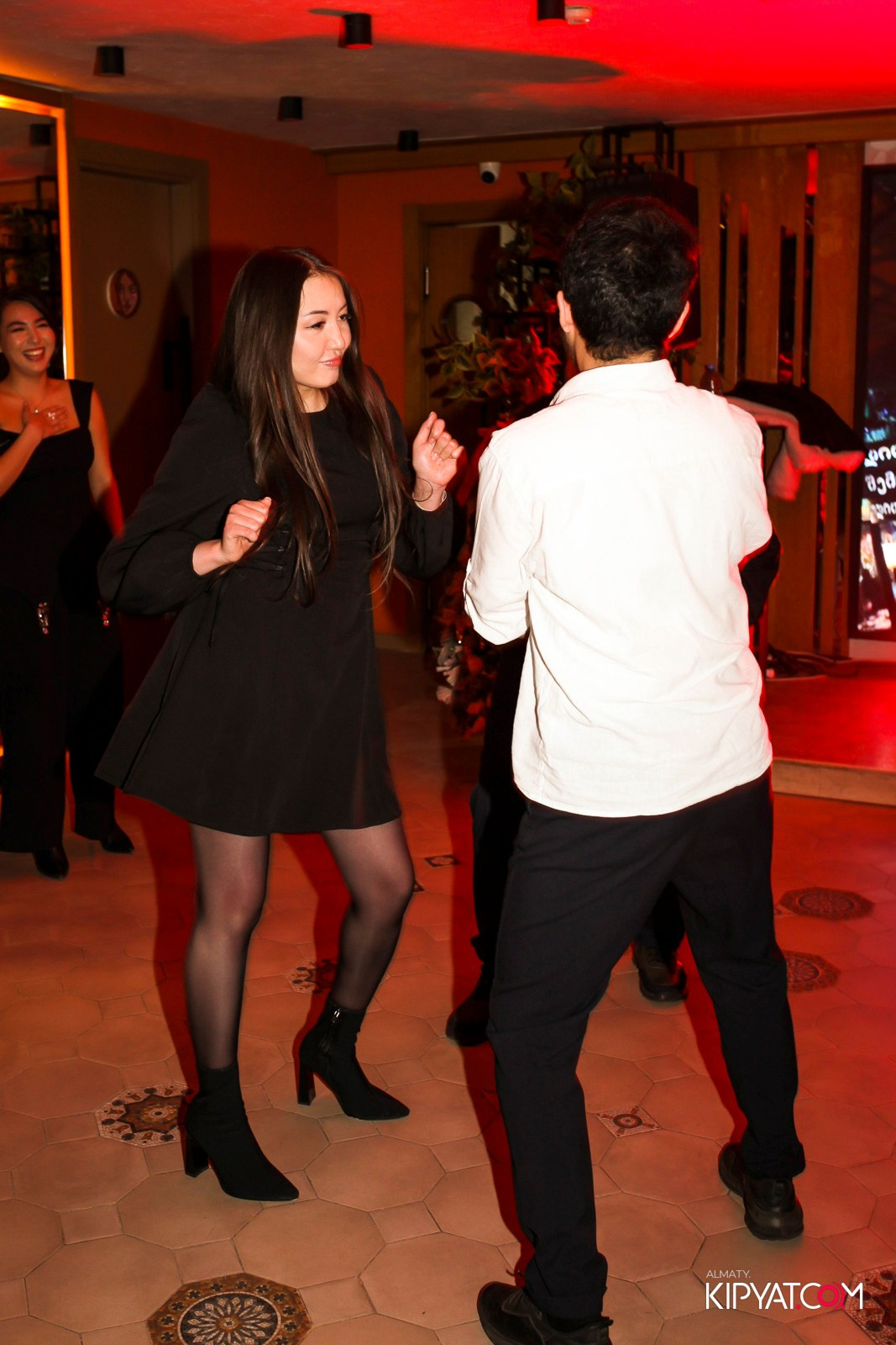 MODI RESTORANCHIK. КИПЯТКОМ АЛМАТЫ! Фотосъемка мероприятий в Алматы