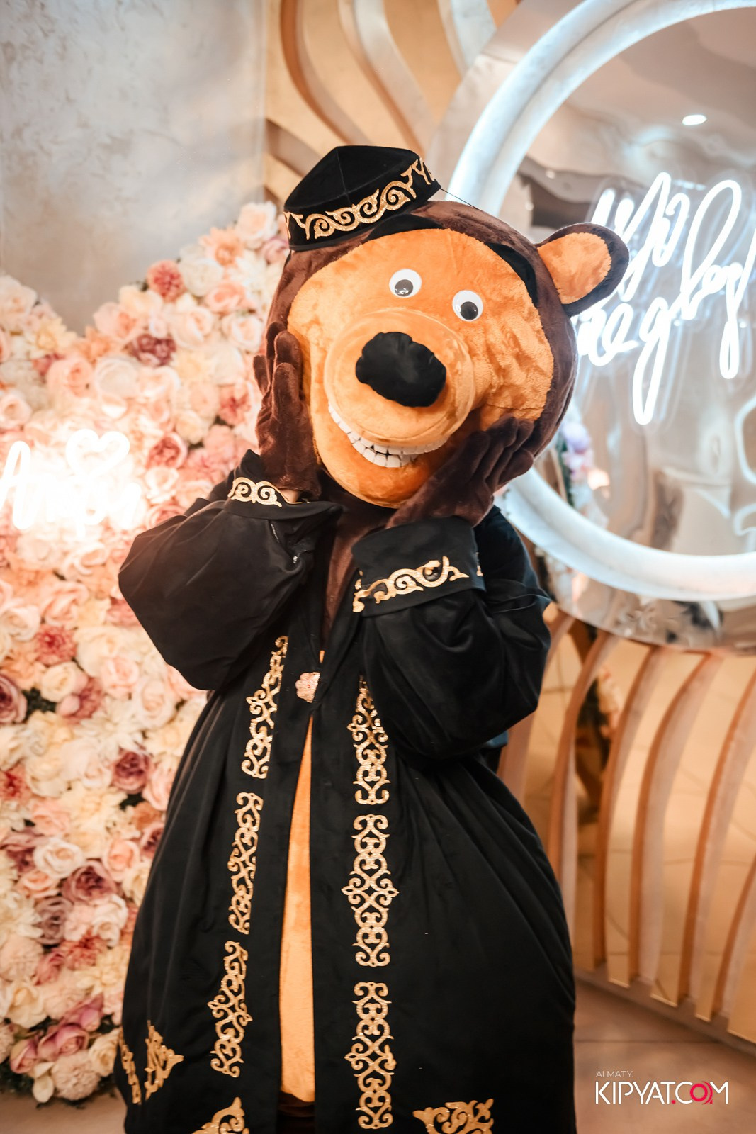 УХО И МЕДВЕДЬ НА КУРМАНГАЗЫ. КИПЯТКОМ АЛМАТЫ!