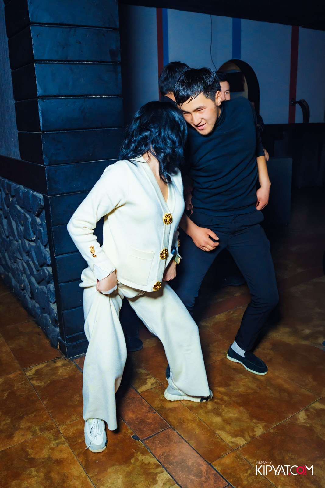 ARAGOSTA. КИПЯТКОМ АЛМАТЫ!