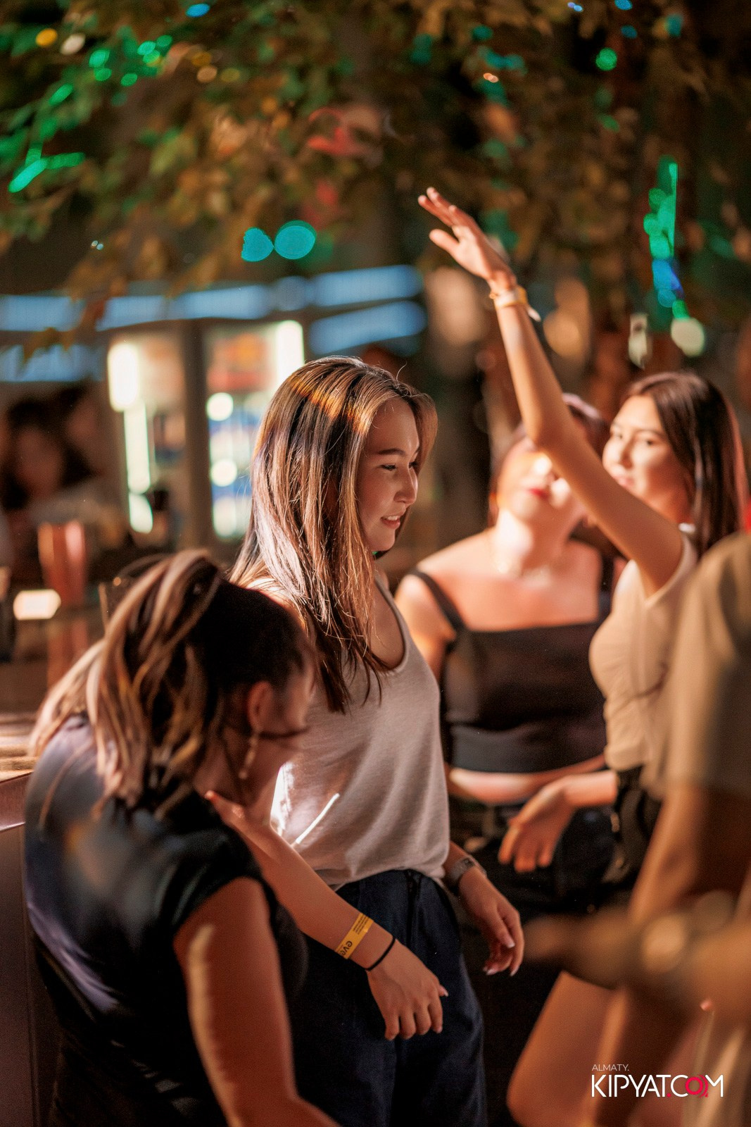 EVENT BAR. КИПЯТКОМ АЛМАТЫ!