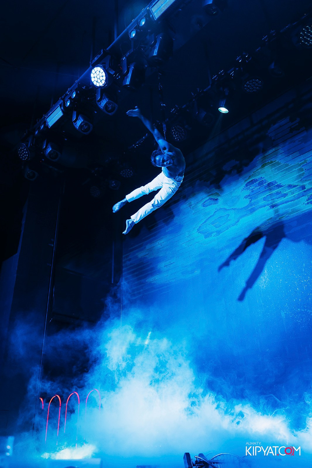 QUEEN. КИПЯТКОМ АЛМАТЫ!