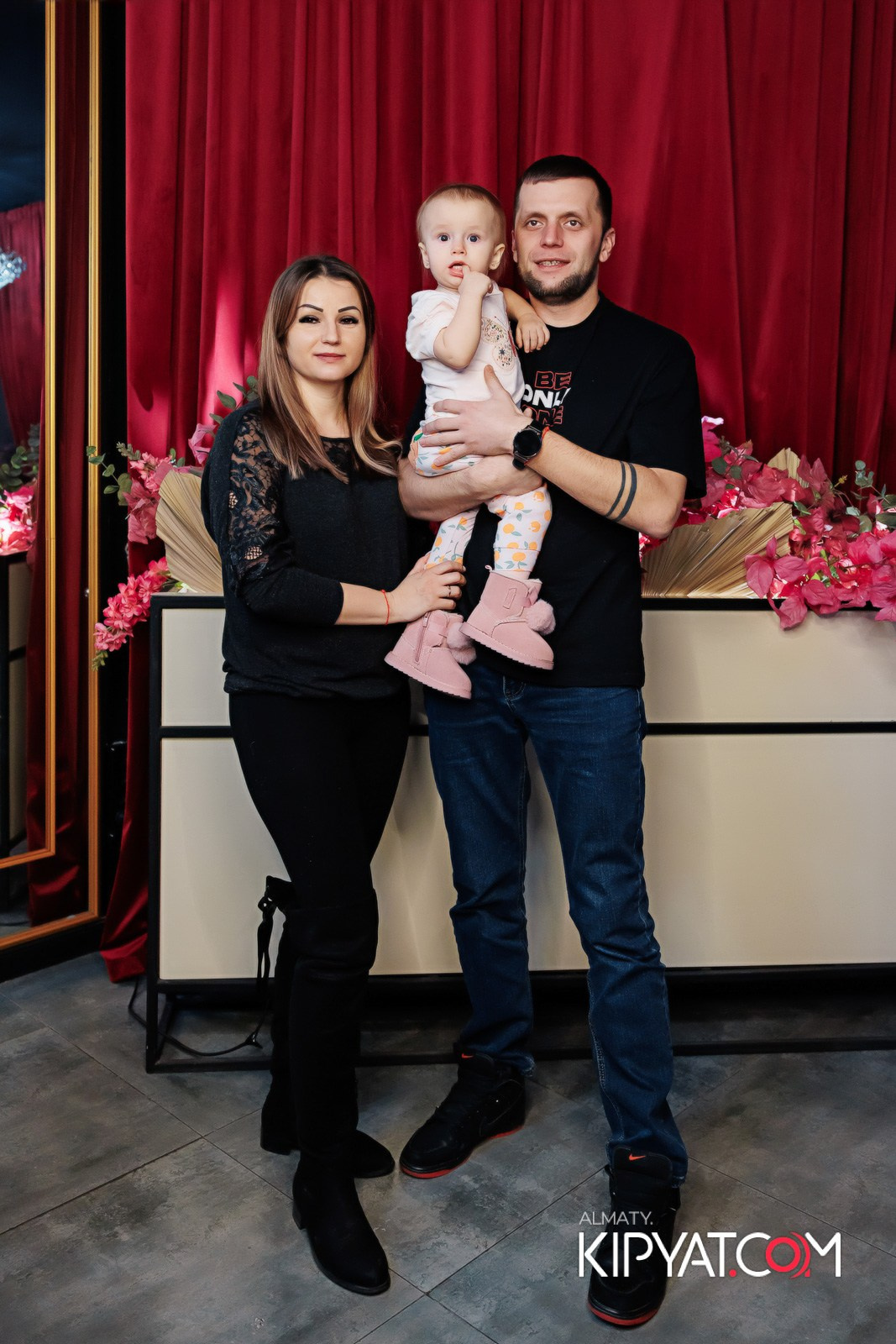 ЗАЯ, НА БИС. КИПЯТКОМ АЛМАТЫ!