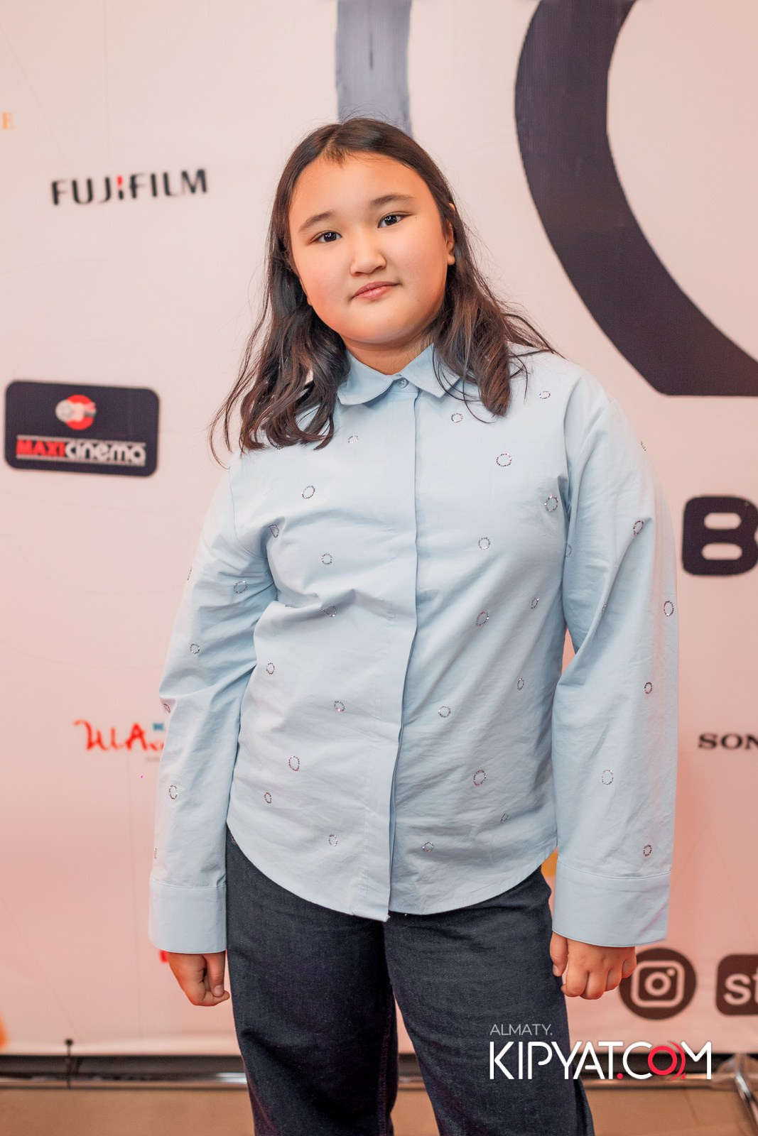 ПРЕЗЕНТАЦИЯ 8 ГРУППЫ КИНОПРОЕКТА «STARBALALAR». КИПЯТКОМ АЛМАТЫ!