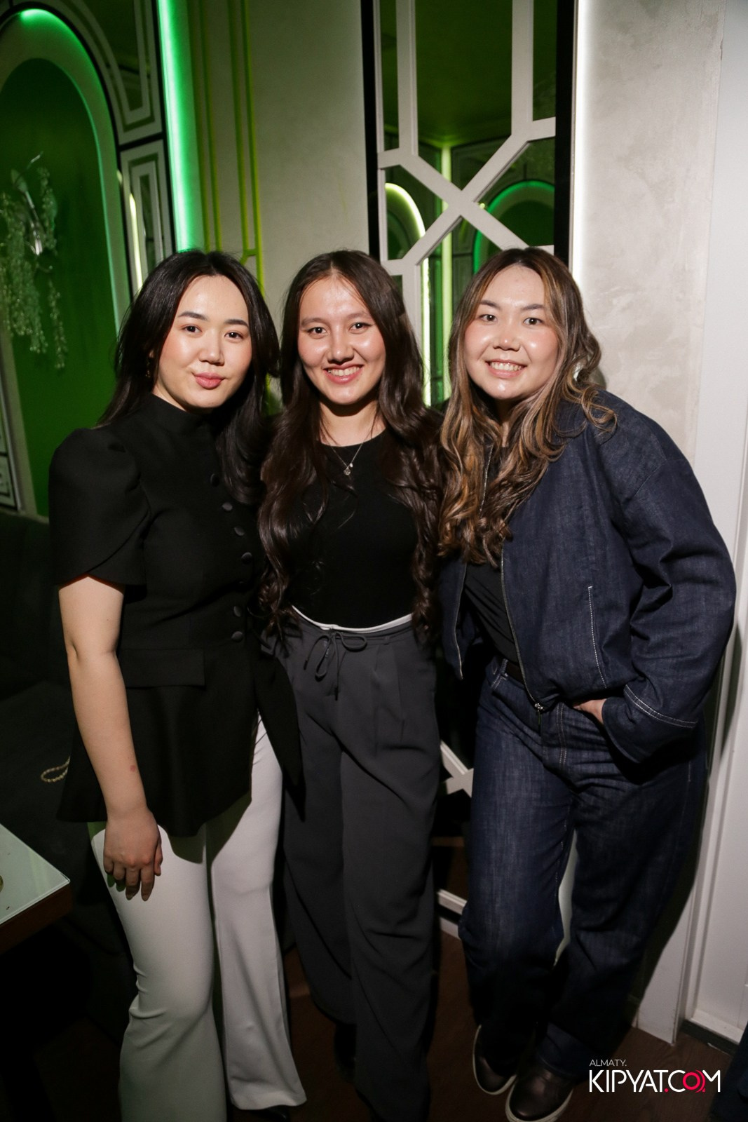 УХО И МЕДВЕДЬ НА ГАГАРИНА. КИПЯТКОМ АЛМАТЫ!