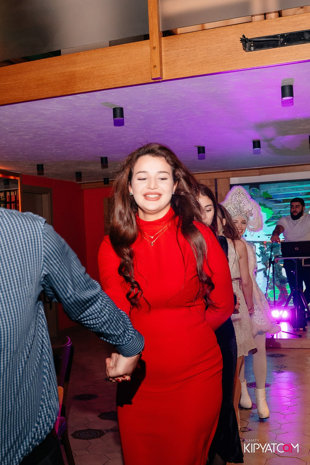 MODI RESTORANCHIK. КИПЯТКОМ АЛМАТЫ!