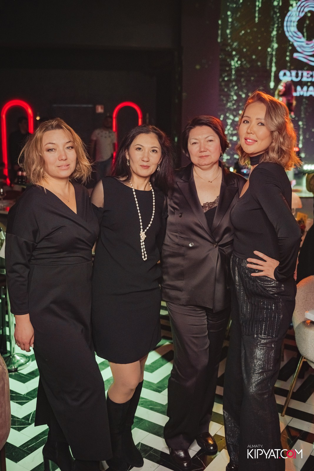 QUEEN. КИПЯТКОМ АЛМАТЫ!