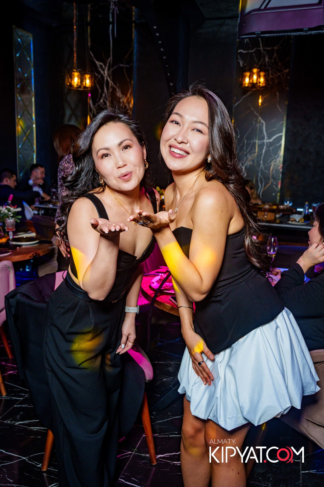 MOOD KARAOKE & TERRACE. КИПЯТКОМ АЛМАТЫ!