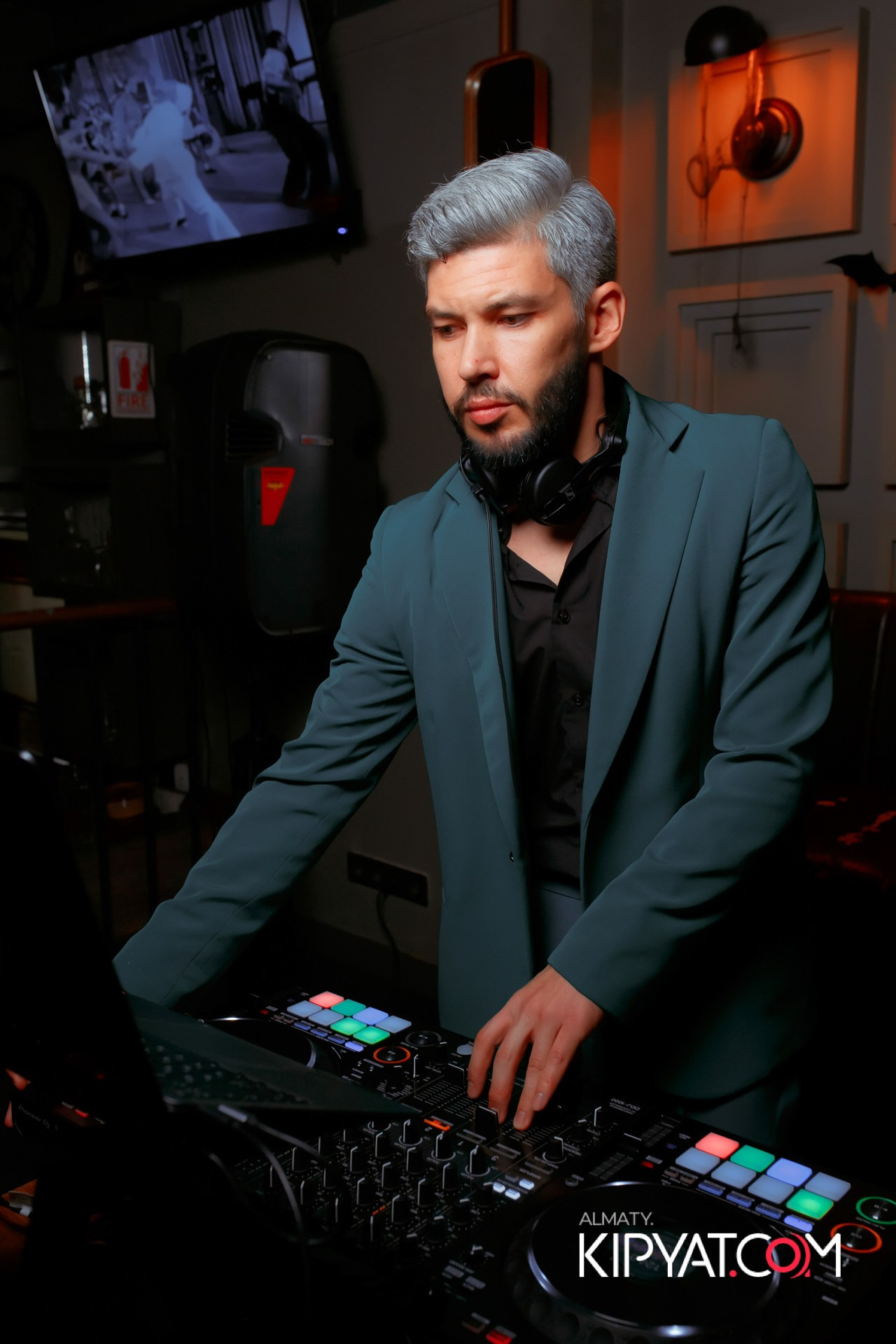 СУХОЙ ЗАКОН. КИПЯТКОМ АЛМАТЫ!