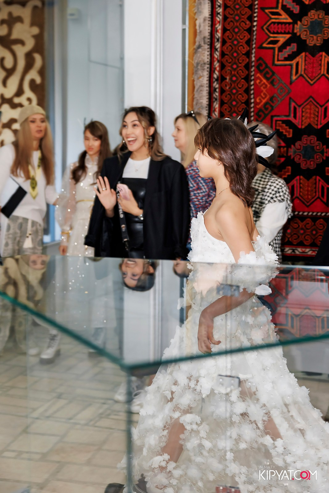JUNIOR MODELS SHOW. ПЕРФОМАНС НОЧЬ В МУЗЕЕ. КИПЯТКОМ АЛМАТЫ! Фотосъемка мероприятий в Алматы