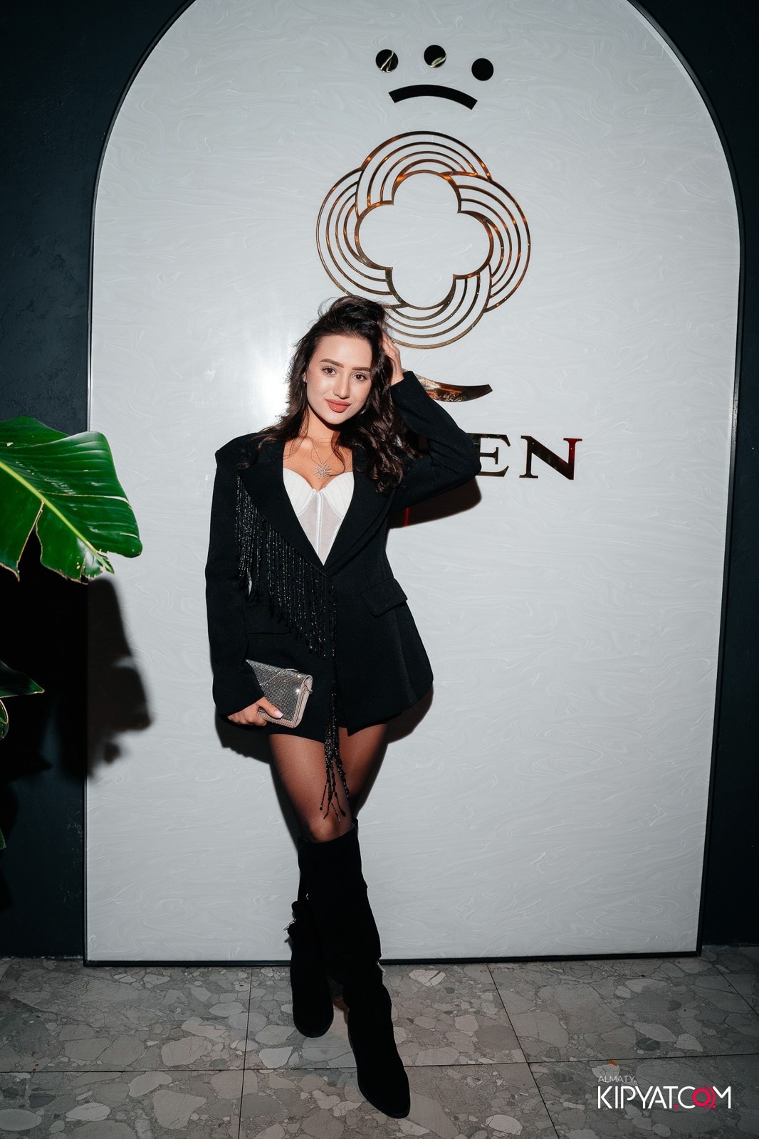 МИХАИЛ ШУФУТИНСКИЙ С СОЛЬНЫМ КОНЦЕРТОМ В QUEEN ALMATY. КИПЯТКОМ АЛМАТЫ!