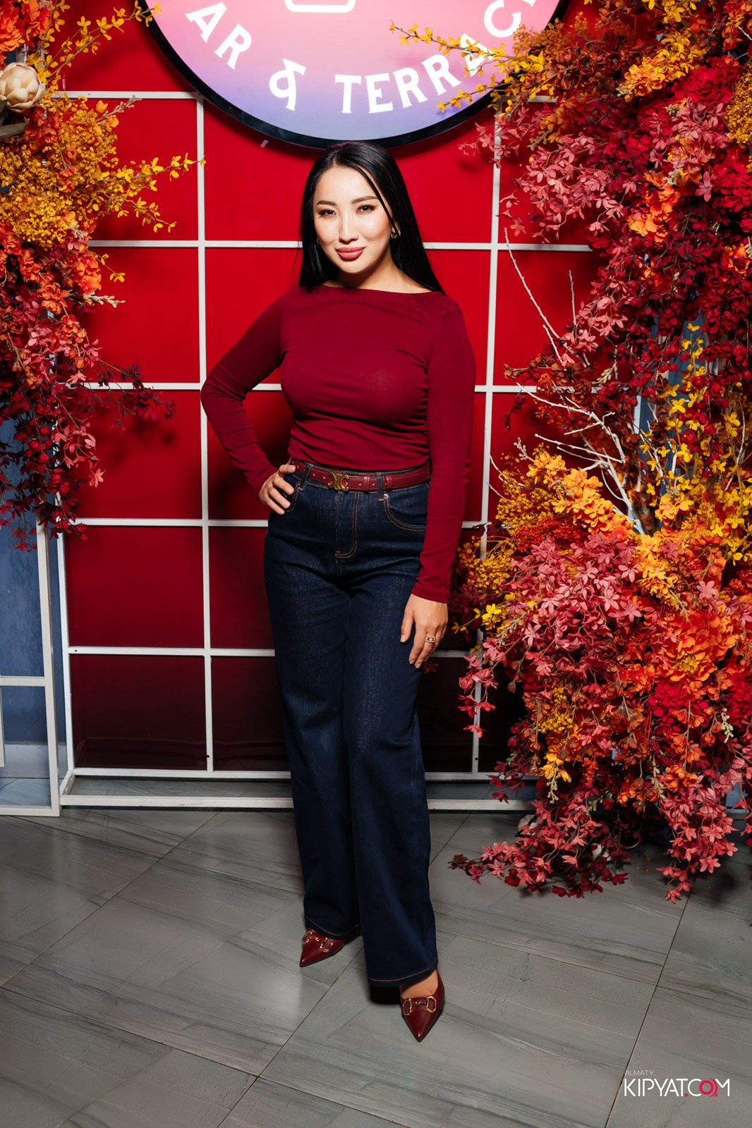 FRIENDS BAR & TERRACE. КИПЯТКОМ АЛМАТЫ!