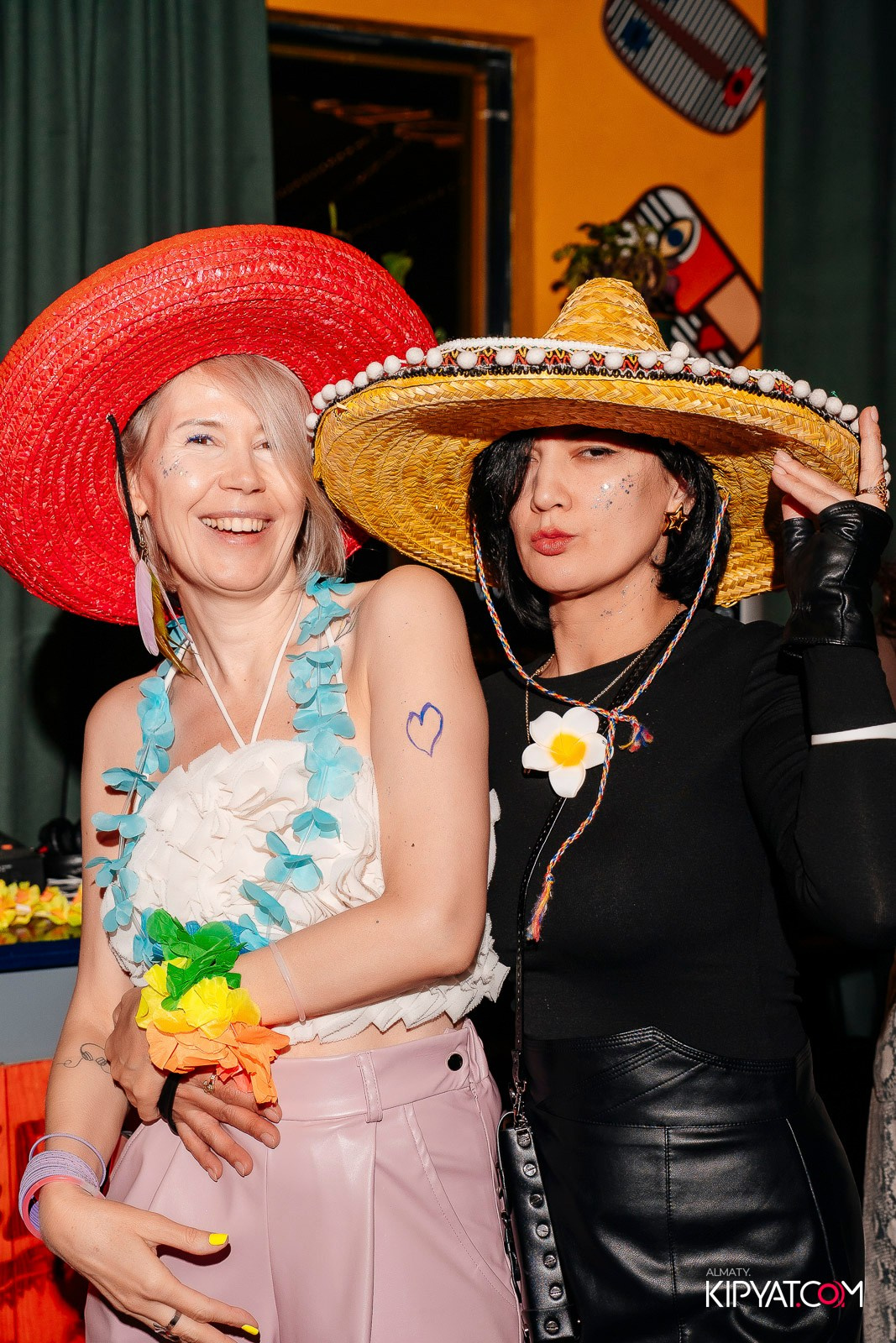 RE: SET. КИПЯТКОМ АЛМАТЫ! Фотосъемка мероприятий в Алматы