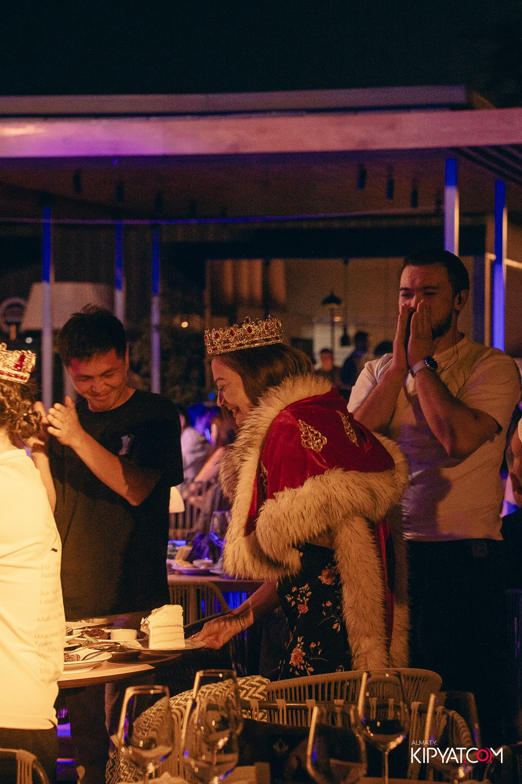 QUEEN. КИПЯТКОМ АЛМАТЫ! Фотосъемка мероприятий в Алматы