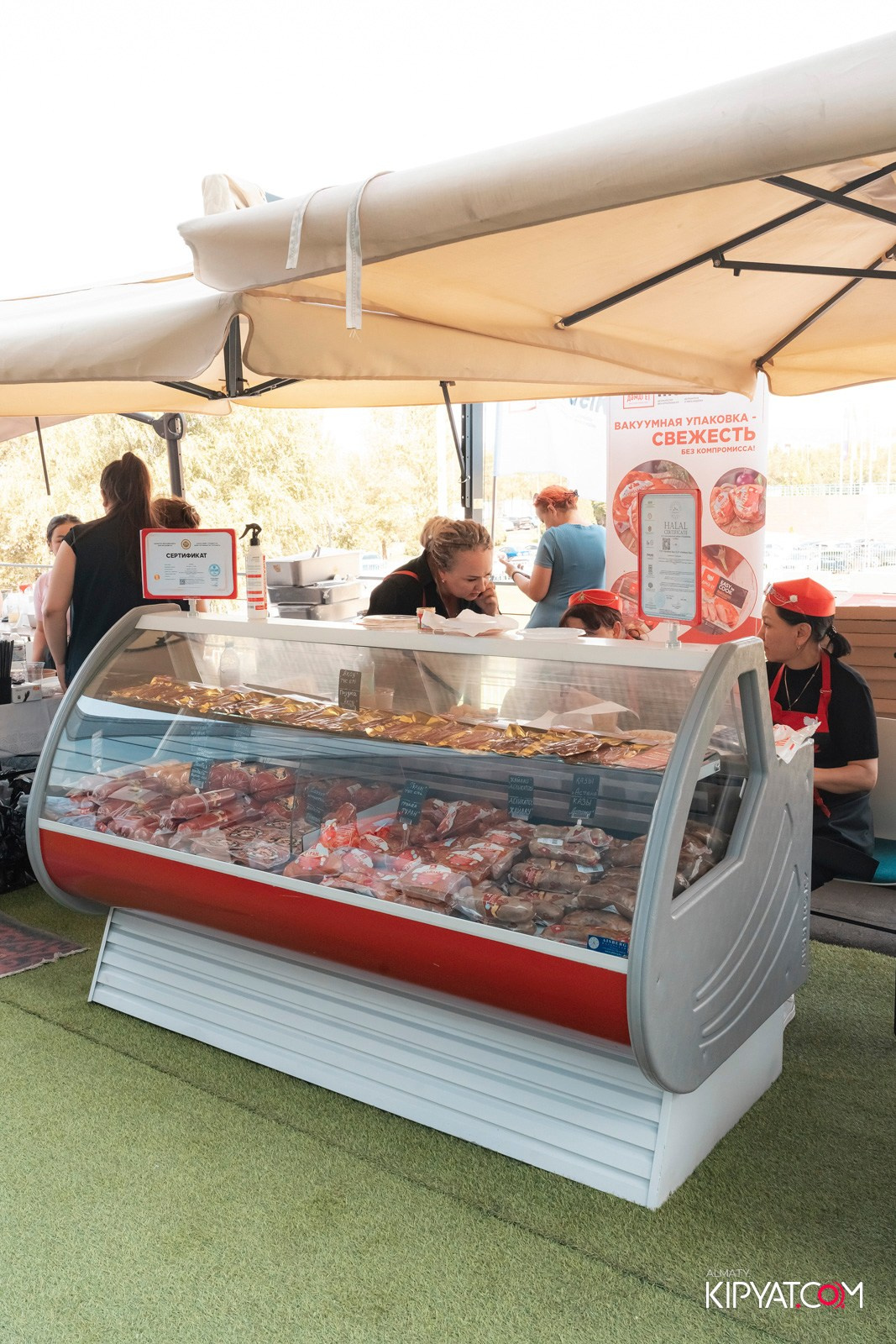 ETHNO POP-UP STORE, SABANTOI B SADU ARENA. КИПЯТКОМ АЛМАТЫ!