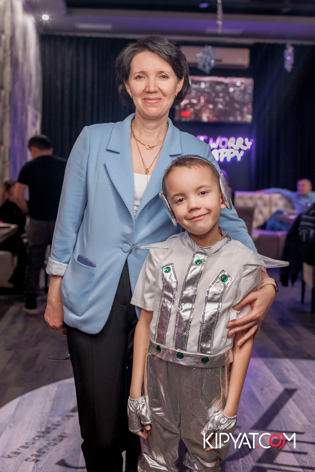 НОВОГОДНИЙ ОТЧЕТНЫЙ КОНЦЕРТ МУЗЫКАЛЬНОЙ ШКОЛЫ «SOULWAY». КИПЯТКОМ АЛМАТЫ!