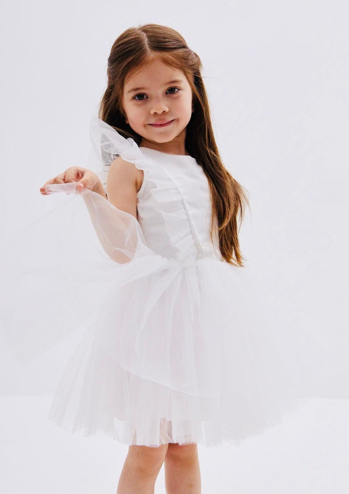 Камила И. (дети). Фото и видео продакшн в Москве — съемка для брендов и маркетплейсов