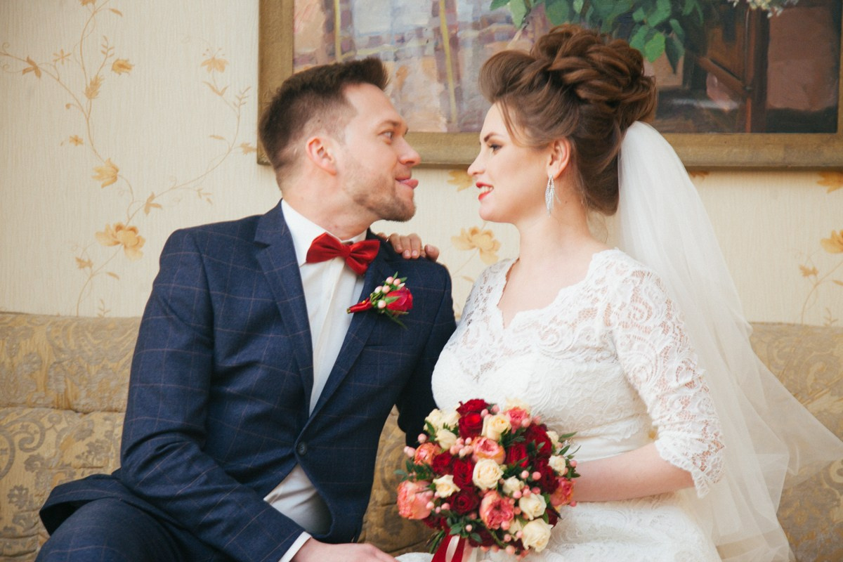 Зимняя свадебная фотосъемка в Санкт-Петербурге. Фотограф крещение венчание в Петербурге! Помогает подобрать храм и посоветовал душевного батюшку в СПб