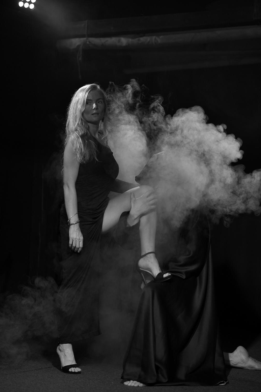 Индивидуальная фотосессия в ночном театре — фотограф Жанна Шестопалова