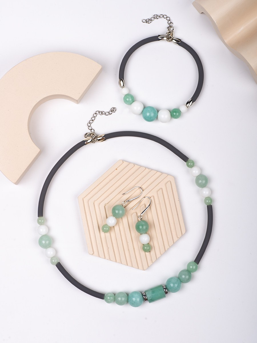 Бижутерия. Фотограф Юлия Зимина